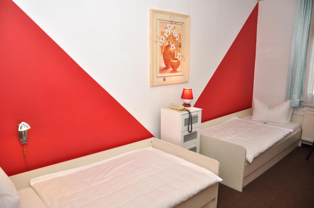 Hotel An Der Kapelle 마이닝겐 외부 사진
